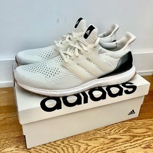 ADIDAS ULTRABOOST 1.0 SHOES Men’s 10.5 (Original SRP $200)